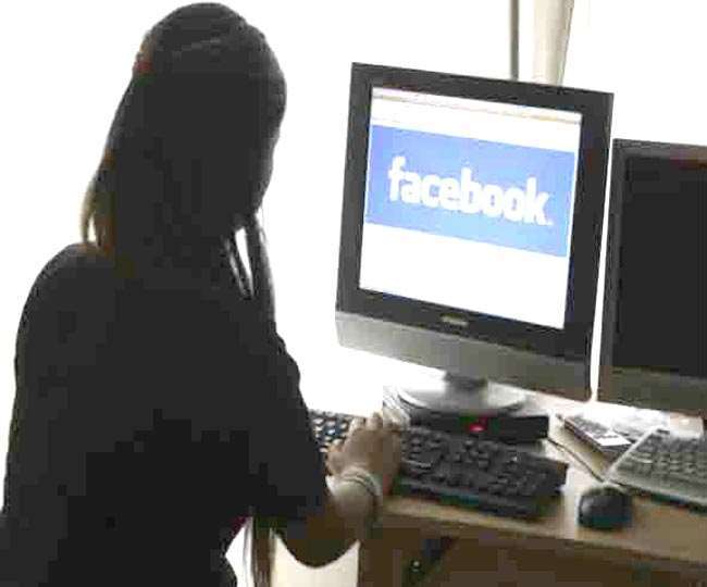 फेसबुक फ्रेंड से गिफ्ट के नाम पर लगाया लाखों का चूना