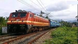 कोरोना की मारः कई ट्रेनें रद्द
