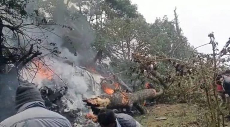 ब्रेकिंग: सीडीएस बिपिन रावत का हेलिकॉप्टर दुर्घटनाग्रस्त, रेस्क्यू ऑपरेशन जारी