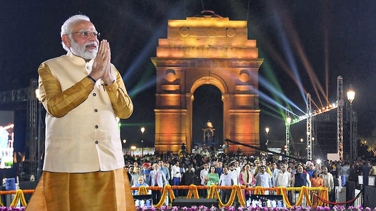 प्रधानमंत्री नरेंद्र मोदी ने इंडिया गेट पर ‘कर्तव्य पथ’ का किया उद्घाटन, कहा- नेताजी के बताए रास्ते पर चला होता तो आज नई ऊंचाई पर होता भारत