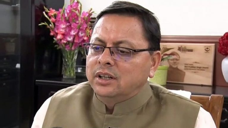 सीएम धामी ने युवाओं को दी बड़ी राहत, भर्ती परीक्षाओं का कैलेंडर तैयार कर प्रक्रिया शुरू करने के दिए निर्देश
