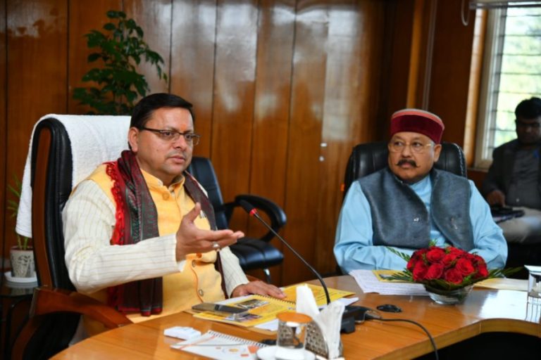 2025 तक गांवों को आदर्श ग्राम बनाने पर दिया जाय विशेष ध्यान: सीएम धामी