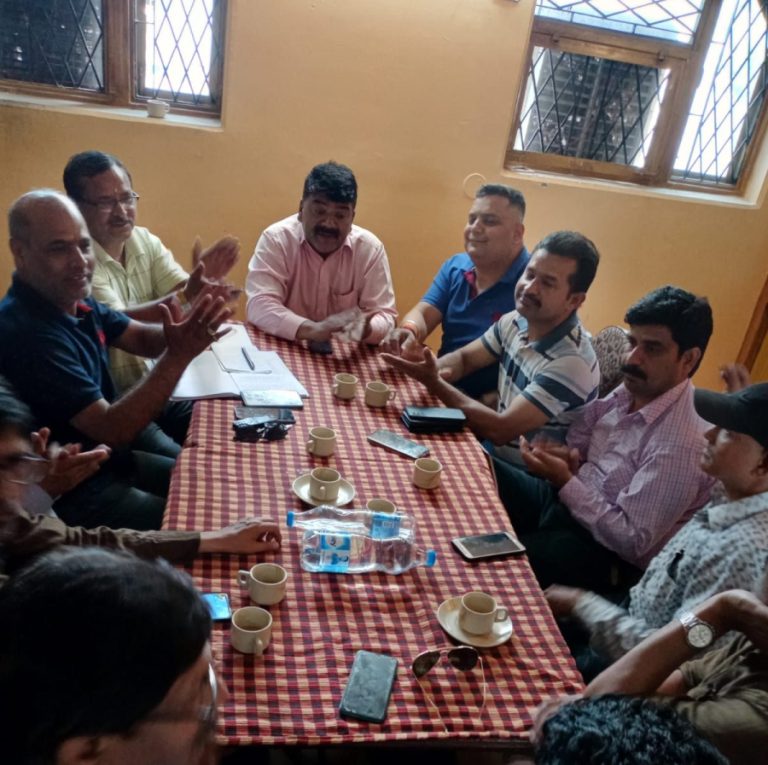 पत्रकार यूनियन की बैठक संपन्न