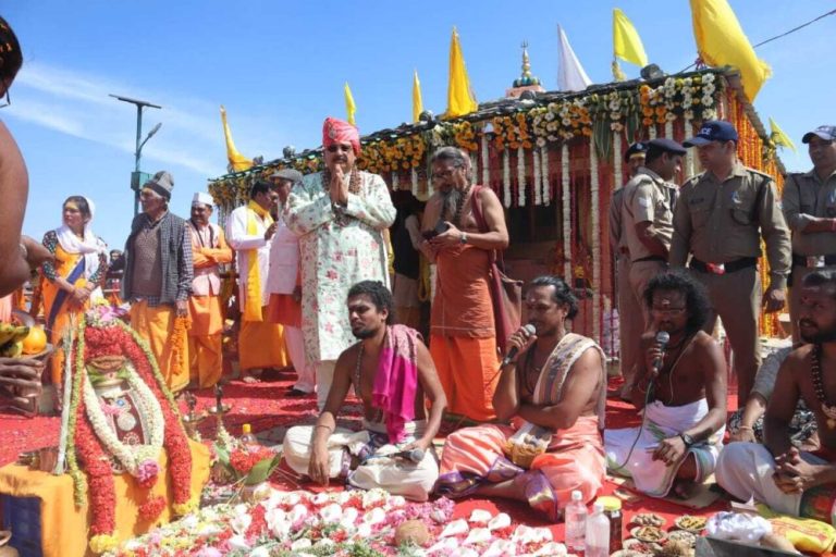 कार्तिकेय स्वामी मंदिर में भव्य आयोजन, पर्यटन मंत्री ने की पूजा-अर्चना