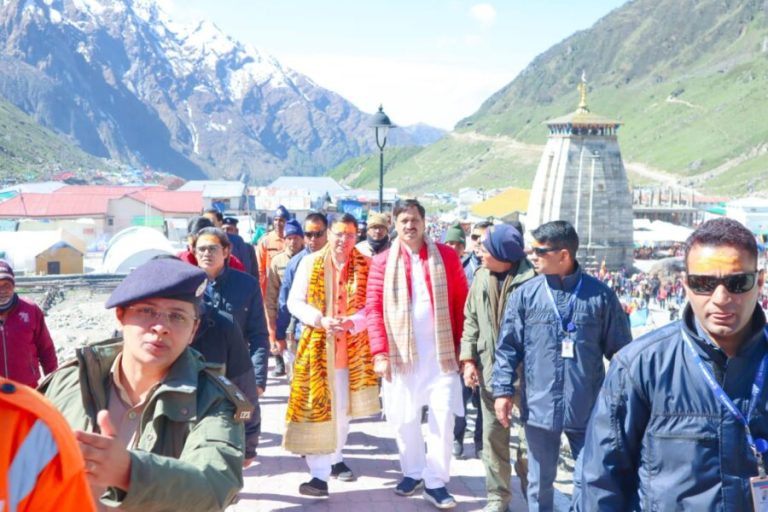 सीएम धामी पहुंचे आपदा की दसवीं बर्सी पर केदारधाम