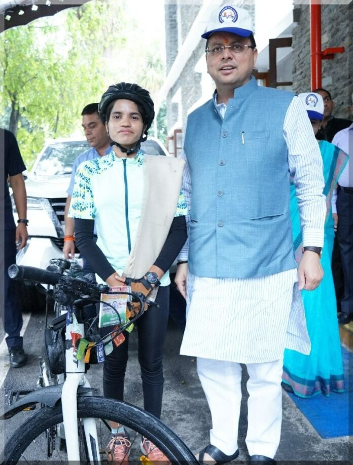 साइकिलिस्ट आशा मालवीय ने की मुख्यमंत्री से भेंट