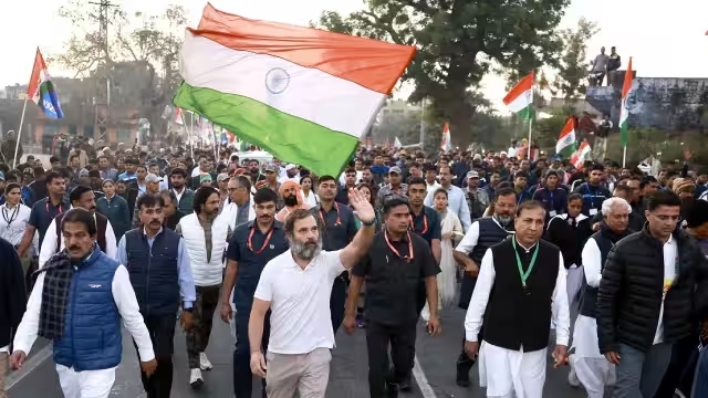 भारत जोड़ो यात्रा को लेकर पार्टी कार्यकर्ताओं ने की बैठक