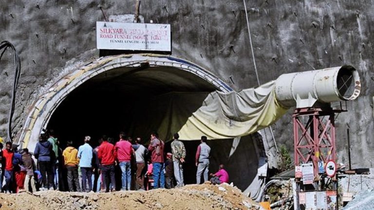 सिलक्यारा: ऑगर ब्लेड हटाने के लिए हैदराबाद से मंगाया गया प्लाज्मा कटर