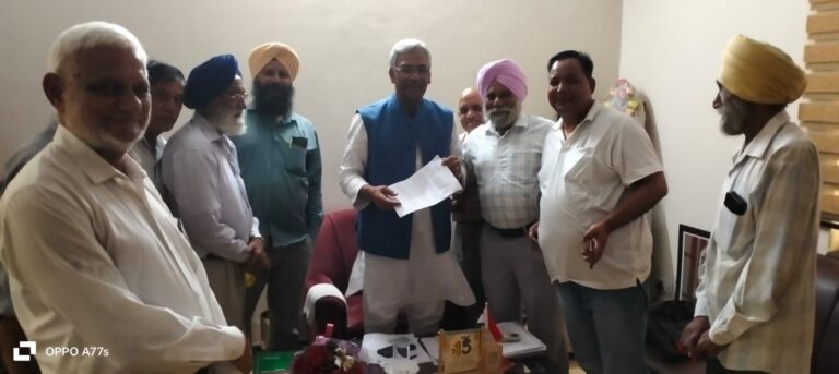 संयुक्त किसान मोर्चे के प्रतिनिधिमंडल ने  हरिद्वार सांसद त्रिवेन्द्र सिंह रावत से की मुलाकात 