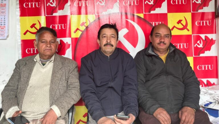 एनजीटी ने 9 जनवरी 2025 को मुख्य सचिव को आवश्यक कार्यवाही के निर्देश दिये थे, किन्तु आज मुख्यमंत्री का बस्तियों को न हटाने का आश्वासन चुनावी चाल