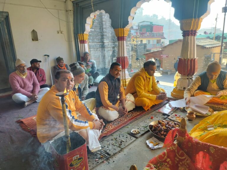 बसंत पंचमी के पावन अवसर पर निकाली गयी भगवान रुद्रनाथ जी के कपाट खुलने की तिथि