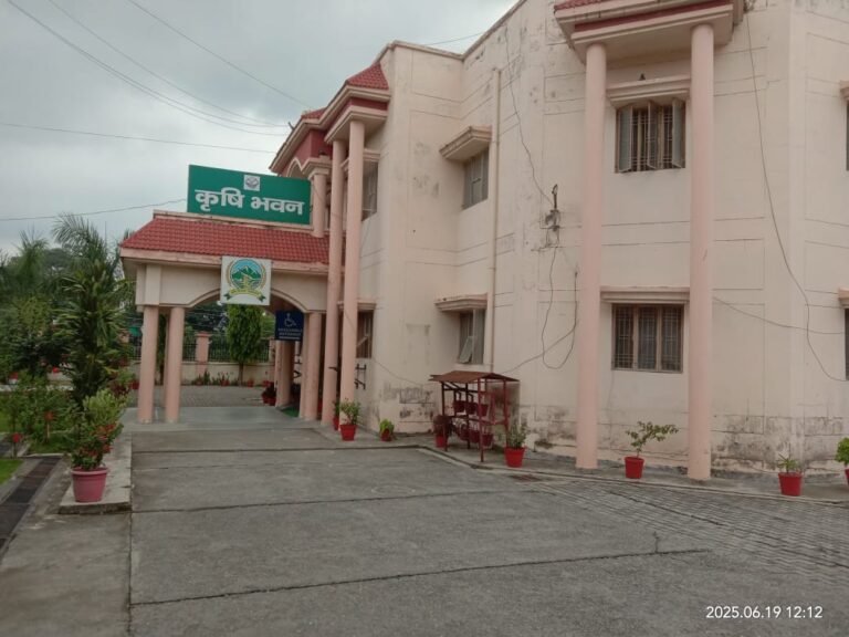 कृषि निदेशालय में तैनात अटैचमेन्ट कर्मियों की फौज कर रही मौज