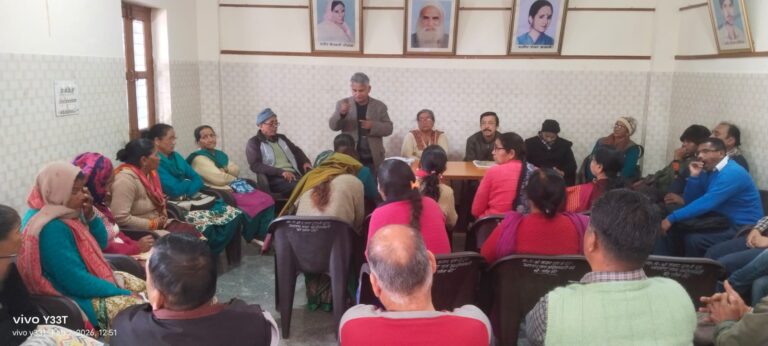 अंकिता भण्डारी हत्याकाण्ड में लिप्त वीआईपी को गिरफ्तारी तथा उसे संरक्षण देने वालों के खिलाफ कानूनी कार्यवाही के जिलाधिकारी कार्यालय में प्रदर्शन, राष्ट्रपति को ज्ञापन व हस्तक्षेप का अनुरोध 