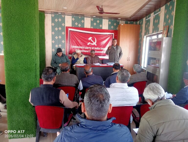 मोदी की नीतियों ने देश को भारी नुकसान पहुंचाया 