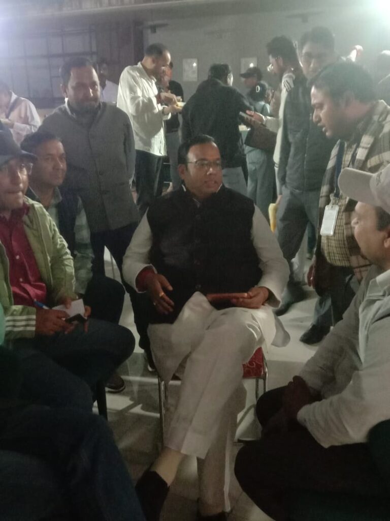 मंदिर परिसर में गैर सनातनियों का प्रवेश वर्जित-द्विवेदी