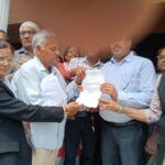 चिन्हीकरण में पारदर्शिता एवं चिन्हीकरण करवाने की मांग को लेकर प्रदर्शन तथा सिटी मजिस्ट्रेट को ज्ञापन