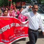 आशा कार्यकत्रियों ने खोला सरकार के खिलाफ मोर्चा, अपनी मांगों को लेकर किया प्रदर्शन