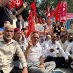 एसआईआर के खिलाफ देहरादून में इंडिया गठबंधन का हल्लाबोल, ज्ञानेश कुमार का फूंका पुतला