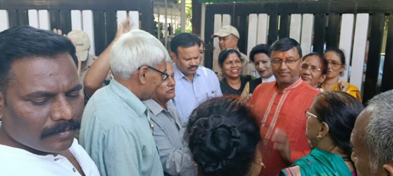 एसआईआर में हटाए गए मतदाताओं के नाम जोड़ने और आंदोलनकारियों के चिन्हीकरण की मांग